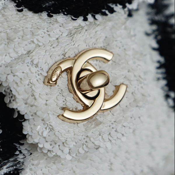 2026131214250374 900